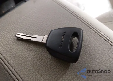 2006 Volvo S80 2.5T from USA, damaged, VIN YV1TS592461441720